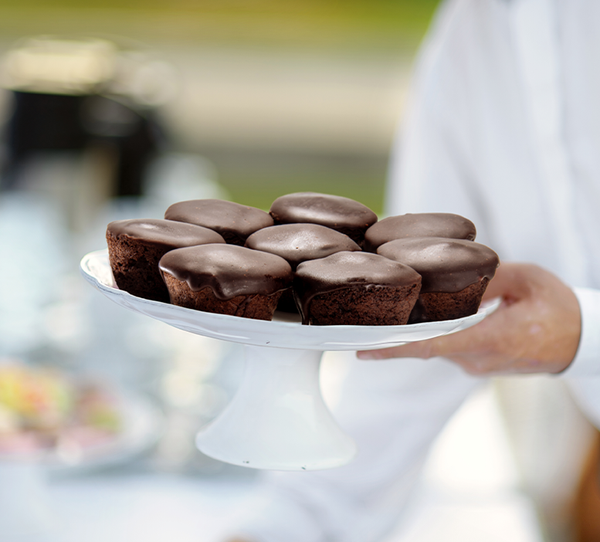 Katz Creme Filled Cupcakes, Chocolate - 7