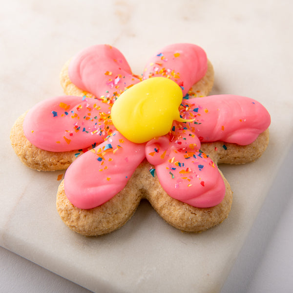 A&J Bakery 2 Easter Large Decorated Cookies - 3