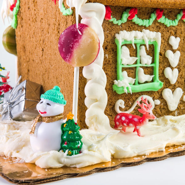 A&J Bakery Gingerbread House Kit - 9